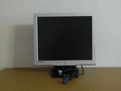 Лот: 8574231. Фото: 1. Монитор Hyundai 17".VGA. ЖК-мониторы
