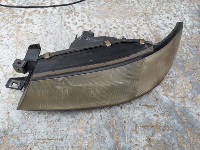 Лот: 23455448. Фото: 1. Фара Toyota levin. Оптика и освещение