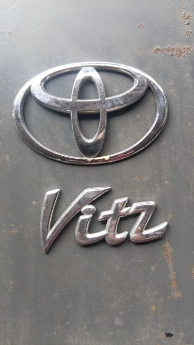 Лот: 22390732. Фото: 1. Эмблема "Тойота" "Toyota". Детали тюнинга