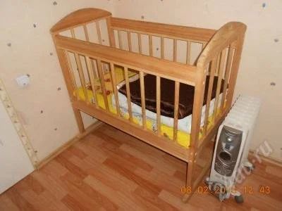 Лот: 2609125. Фото: 1. Продам детскую кроватку(сделано... Детские кровати и кроватки