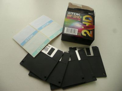 Лот: 8985284. Фото: 1. Дискеты 1,4Mb 3,5' (трехдюймовые... Другое (носители информации)