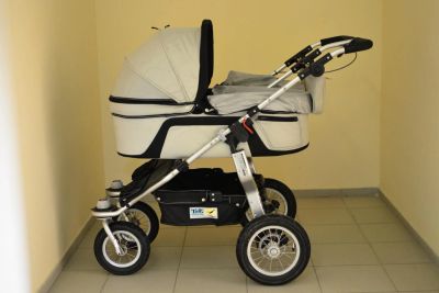 Лот: 6139568. Фото: 1. TFK Twinner Twist Duo + люльки. Коляски
