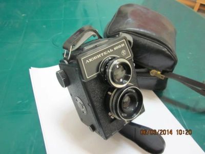 Лот: 3807477. Фото: 1. Фотоаппарат Любитель 166В. Плёночные зеркальные