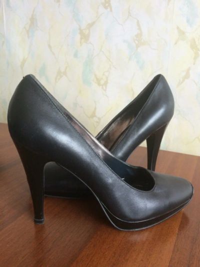 Лот: 7351078. Фото: 1. Продам почти новые туфли 39-40... Туфли
