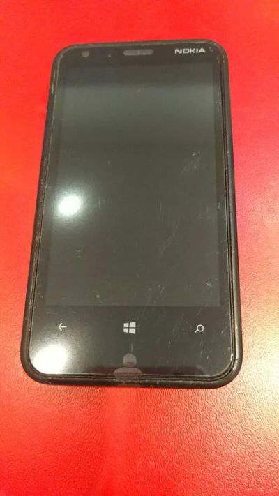 Лот: 10128190. Фото: 1. Смартфон Nokia Lumia 620 б/у Гарантия... Смартфоны