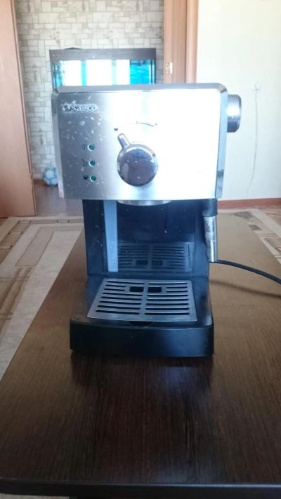 Лот: 7238717. Фото: 1. Продам кофеварку Philips Saeco... Чайники, кофемашины, кулеры
