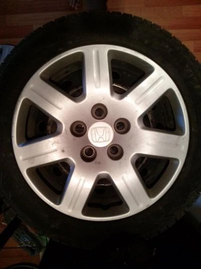 Лот: 3807693. Фото: 1. Nokian Hakkapeliitta R на дисках... Шины на дисках