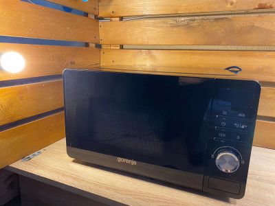 Лот: 18616811. Фото: 1. Микроволновая печь Gorenje MO20A3W... Для микроволновых печей