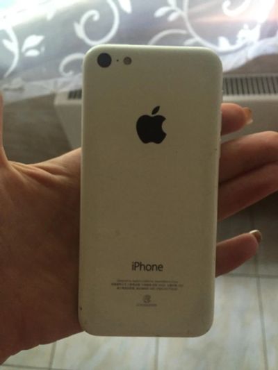 Лот: 7835359. Фото: 1. Продам iPhone 5c. Оригинальный... Смартфоны