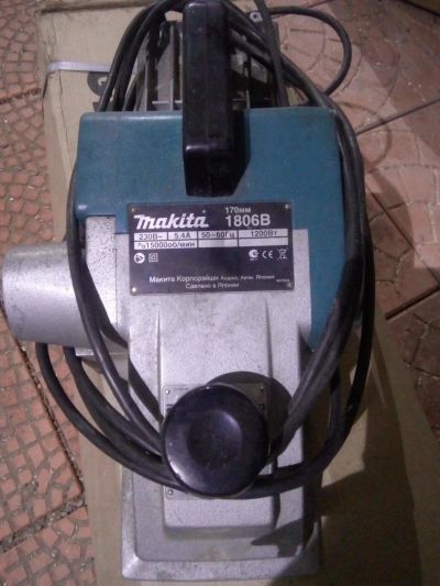 Лот: 11490900. Фото: 1. рубанок makita 1806 b. Электроинструмент