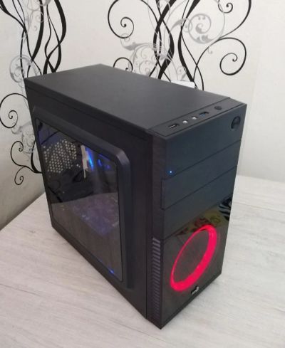 Лот: 16149653. Фото: 1. Системный блок 8gb/SSD 120. Компьютеры в сборе