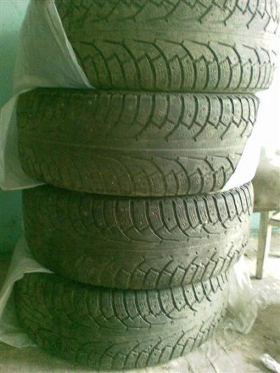 Лот: 578371. Фото: 1. Продам зимнюю резину 275/65 R17... Шины