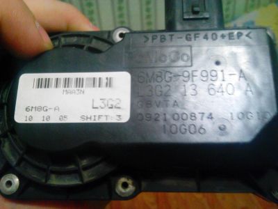 Лот: 4015898. Фото: 1. Дросельная заслонка MAZDA 6 L3G2-13-640A. Двигатель и элементы двигателя