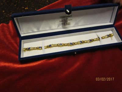 Лот: 9016749. Фото: 1. Браслет женский с сапфирами. Браслеты