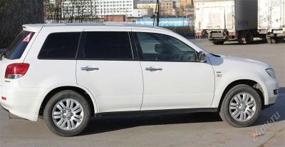 Лот: 951844. Фото: 1. MITSUBISHI Airtrek 2,4 4WD. Автомобили