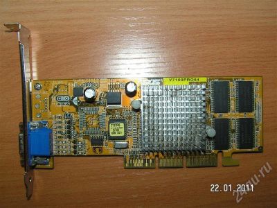 Лот: 729717. Фото: 1. Видеокарта ASUS V7100 PRO64. Видеокарты