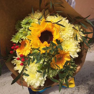 Лот: 8241176. Фото: 1. Сборный букет. Цветы на Щорса... Свежие цветы