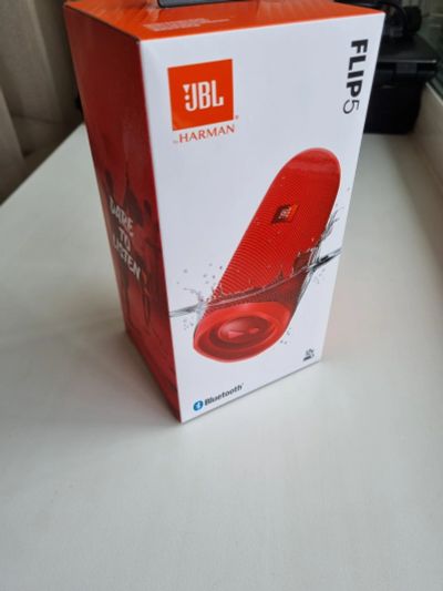 Лот: 17702283. Фото: 1. JBL Flip 5 портативная колонка. Красноярск