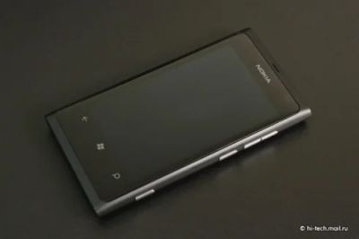 Лот: 3321504. Фото: 1. Nokia Lumia 800. Смартфоны