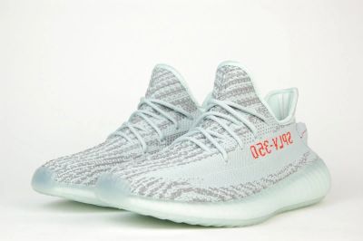 Лот: 16848313. Фото: 1. Кроссовки Adidas Yeezy 350 boost... Кеды, кроссовки, слипоны