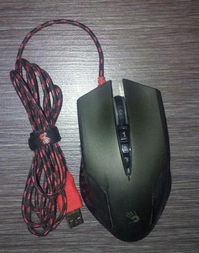 Лот: 8952431. Фото: 1. Мышь A4-Tech Bloody V5 (8 клавиш... Клавиатуры и мыши