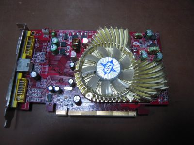 Лот: 12435718. Фото: 1. PCI-E видеокарта Radeon X1650... Видеокарты