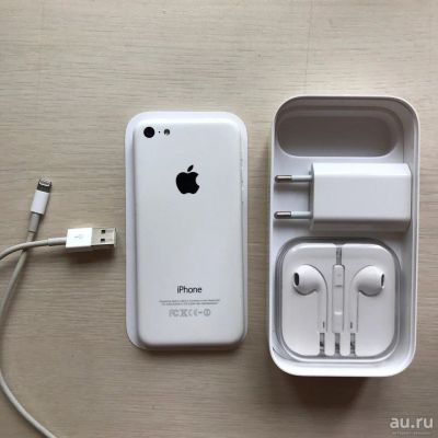 Лот: 9754698. Фото: 1. iPhone 5C 16Gb Отличное состояние. Смартфоны