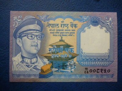 Лот: 11296902. Фото: 1. 1 рупия 1986 года Непал Unc!Оригинал... Азия