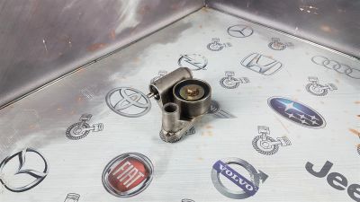 Лот: 23589687. Фото: 1. Натяжитель ремня ГРМ Toyota Altezza... Двигатель и элементы двигателя