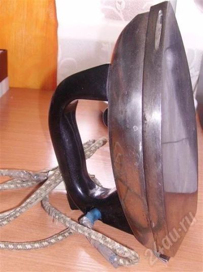 Лот: 257413. Фото: 1. _Утюг _. Утюги, парогенераторы, отпариватели