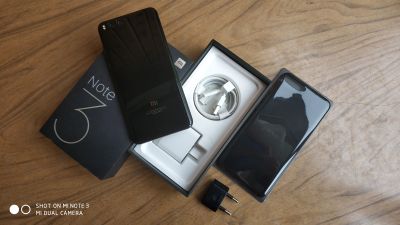Лот: 11787032. Фото: 1. Xiaomi Mi Note 3, 4/64гб, поддержка... Смартфоны