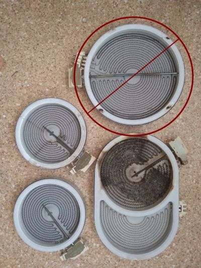 Лот: 13769254. Фото: 1. Конфорки Electrolux EGO HiLight... Плиты, духовые шкафы, варочные поверхности