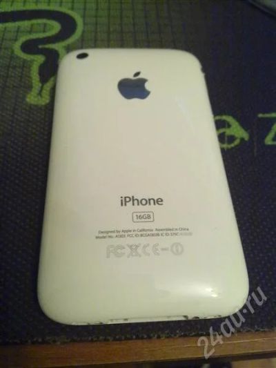Лот: 651201. Фото: 1. Apple iPhone 3GS 16GB [Белый]. Смартфоны