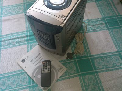 Лот: 11664419. Фото: 1. Музыкальный центр «LG» с ПДУ... Другое (радиодетали  (электронные компоненты))