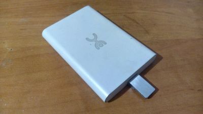 Лот: 13031495. Фото: 1. Мобильный роутер Yota Many 4G. Маршрутизаторы (роутеры)