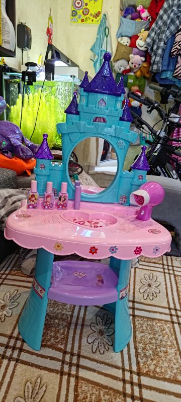 Лот: 25431160. Фото: 1. Туалетный столик детский. Другое (игрушки)