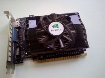 Лот: 16199410. Фото: 1. Видеокарта GeForce GTX650. Видеокарты
