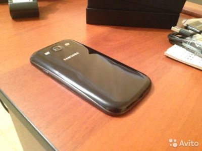 Лот: 5376088. Фото: 1. телефон Samsung GT-I9301I. Кнопочные мобильные телефоны