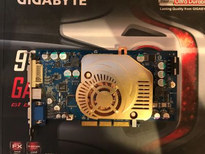 Лот: 15873568. Фото: 1. Gigabyte GV-N59X128D FX 5900XT. Видеокарты