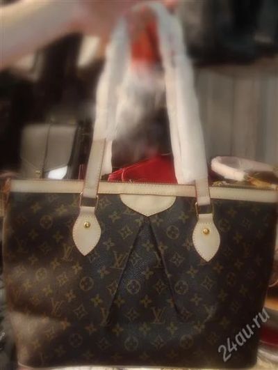 Лот: 1056378. Фото: 1. Сумка Louis Vuitton 10. Сумки