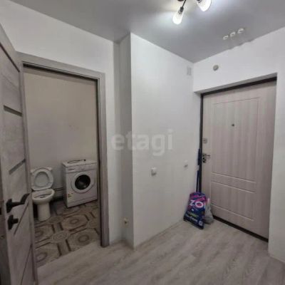 Лот: 25636975. Фото: 1. 1-комн. квартира , Красноярск... Квартиры, студии