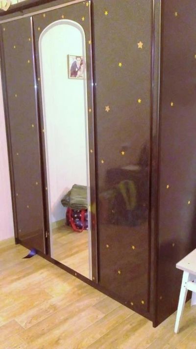 Лот: 10844820. Фото: 1. плательный шкаф 3-створчатый. Шкафы, шкафы-купе