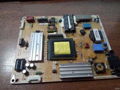 Лот: 14328221. Фото: 1. Блок питания PSLF800A03A BN4400421... Печатные платы