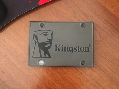 Лот: 19057393. Фото: 1. Ssd 120 kingston. SSD-накопители