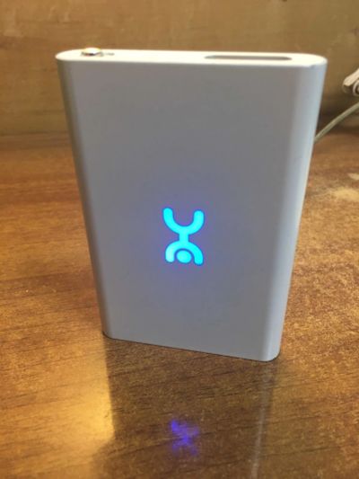 Лот: 15215167. Фото: 1. 4G модем Yota Wi-fi. Беспроводные модемы