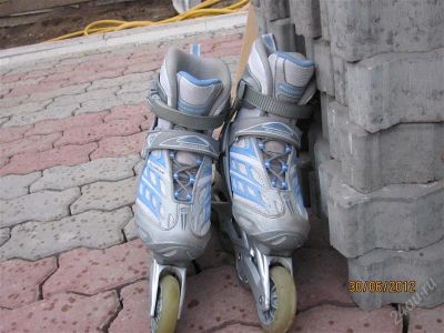 Лот: 1920912. Фото: 1. роликовые коньки Rollerblade(Унисекс... Роликовые коньки, скейтборды, самокаты
