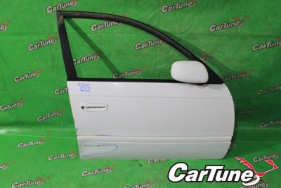 Лот: 10599980. Фото: 1. дверь FR toyota caldina ST215... Кузов