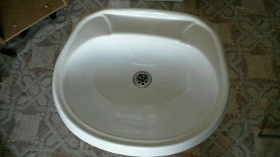 Лот: 9755563. Фото: 1. Раковина 50 * 60 с пьедесталом... Раковины, умывальники