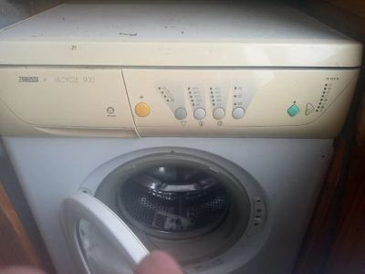 Лот: 23572981. Фото: 1. Стиральная машина Zanussi aquacycle... Стиральные машины