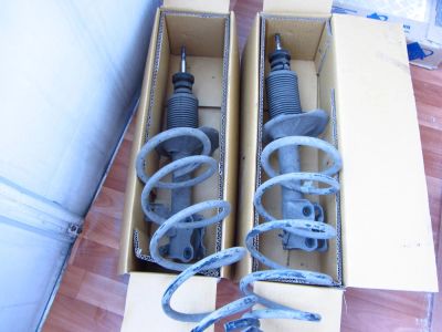 Лот: 6968291. Фото: 1. Стойки-амортизаторы Nissan Sunny. Ходовая, подвеска, рулевое управление